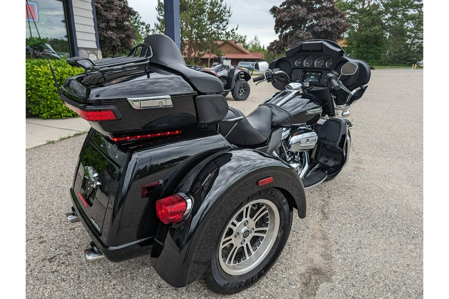 2019 Harley-Davidson® Tri Glide Ultra