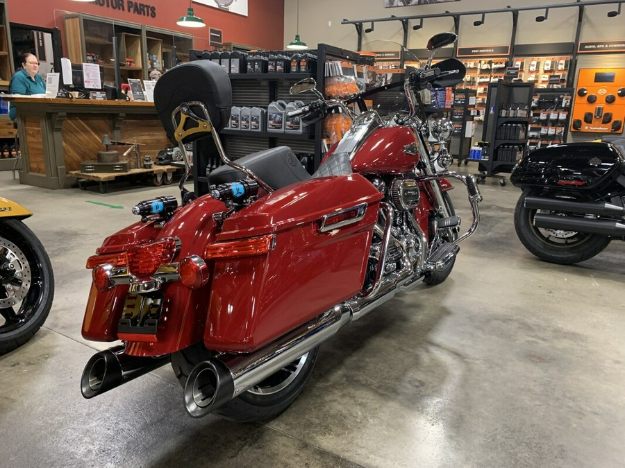 Harley-Davidson Road King 2021 FLHR Redline Red Many Upgrades