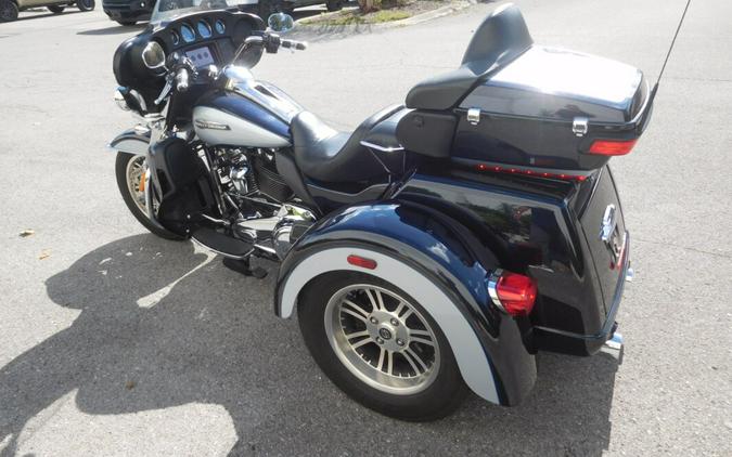 FLHTCUTG 2019 Tri Glide Ultra