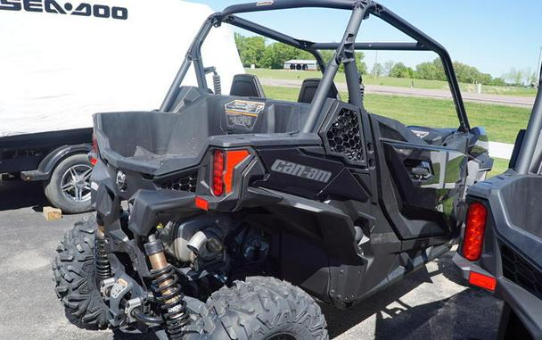 2025 Can-Am® Maverick Sport DPS 1000R