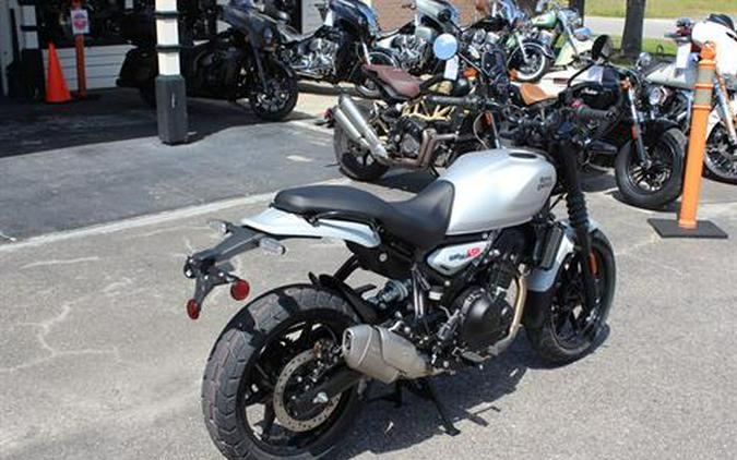 2026 Royal Enfield Guerrilla 450