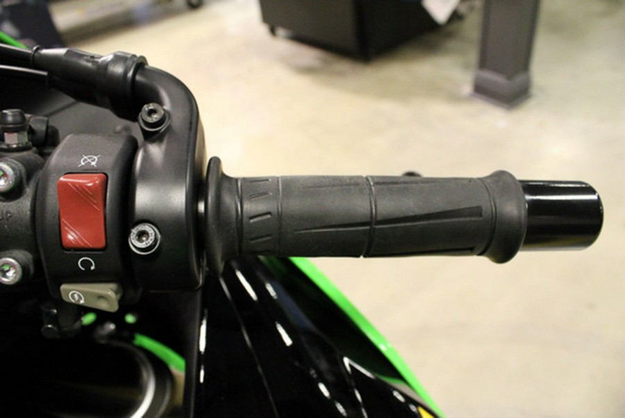 2025 Kawasaki Ninja ZX-6R ABS KRT Edition