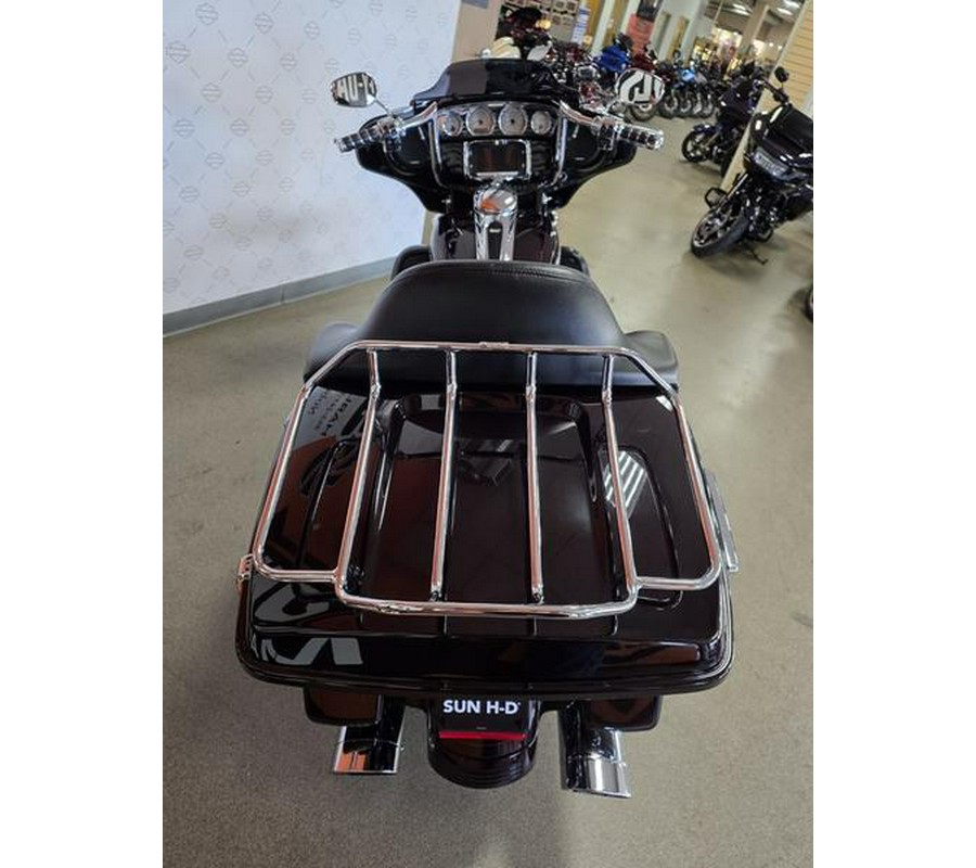 2014 Harley-Davidson® FLHXS - Street Glide® Special