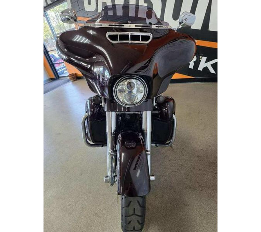 2014 Harley-Davidson® FLHXS - Street Glide® Special