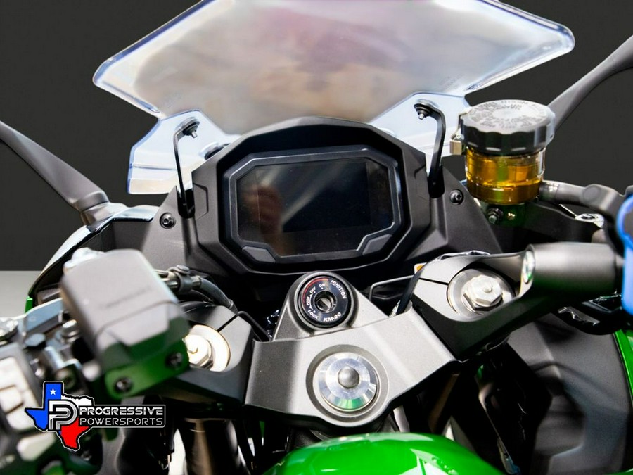 2025 Kawasaki Ninja® 1100SX SE ABS