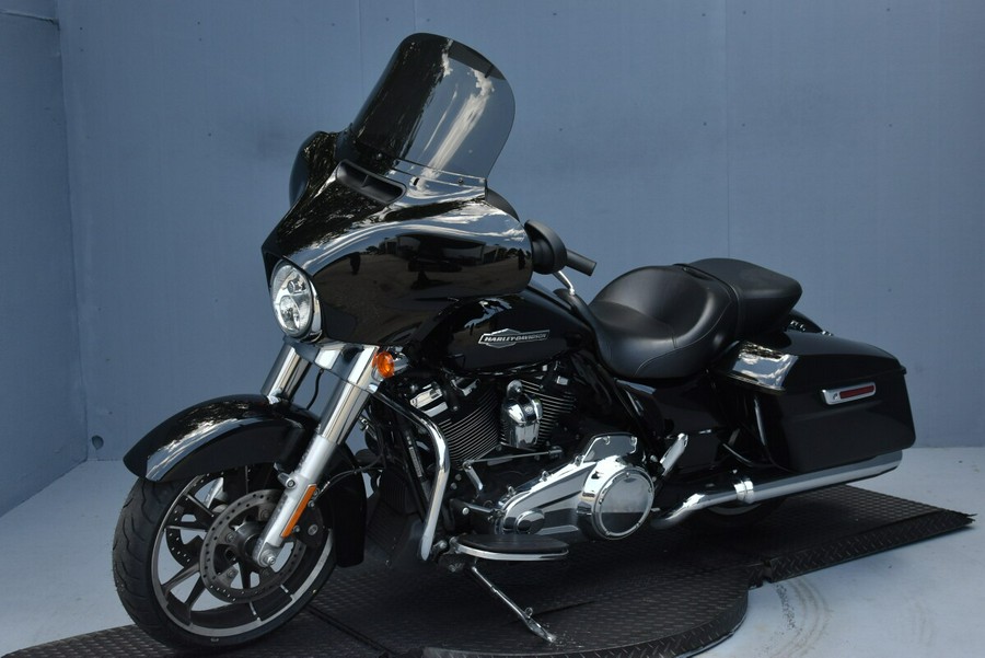 2022 Harley-Davidson Street Glide