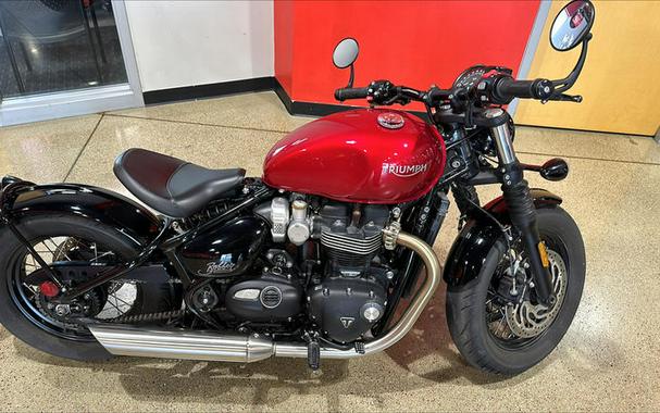 2023 Triumph Bonneville Bobber Red Hopper