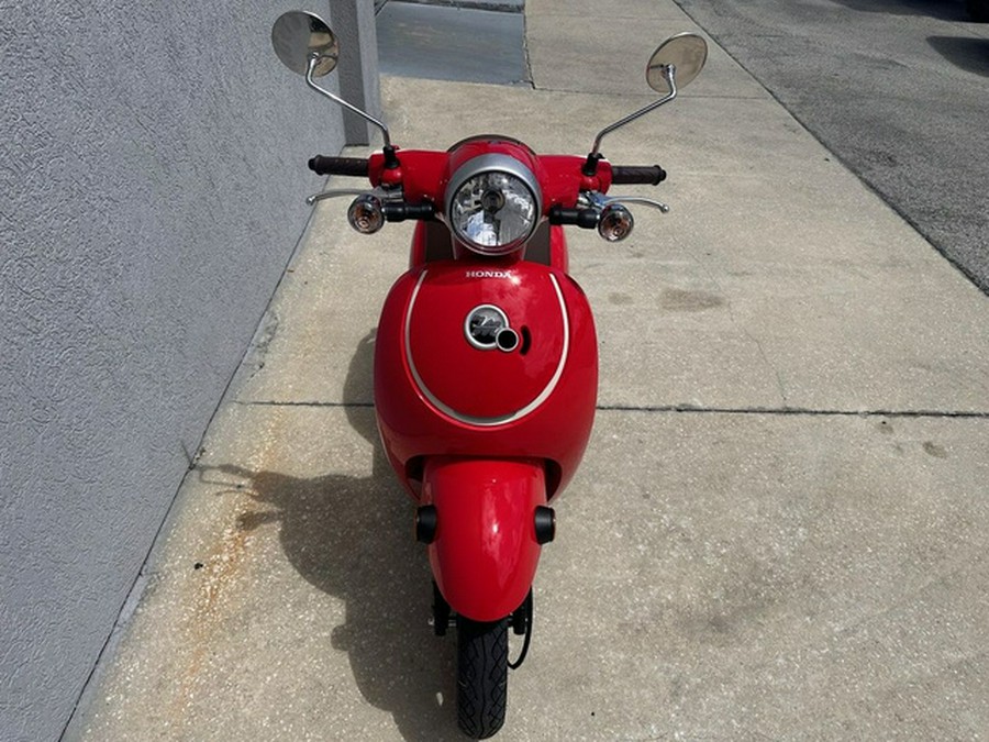 2025 Honda Metropolitan