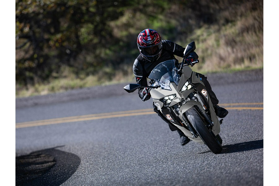 2025 Kawasaki Ninja 500