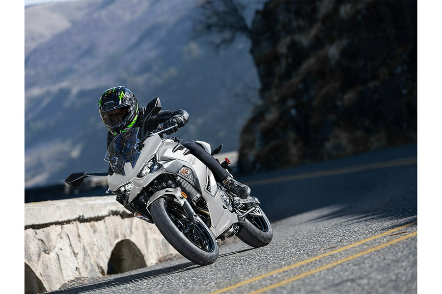 2025 Kawasaki Ninja 500