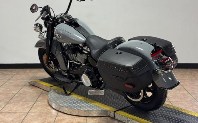 2026 Harley-Davidson® FLHC - Heritage Classic