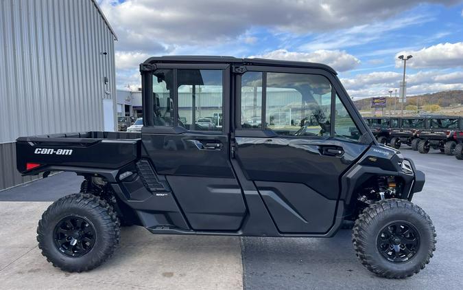 2026 Can-Am® Defender MAX XT CAB HD11