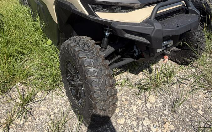 2026 Can-Am Defender MAX Limited HD11