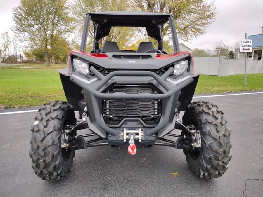 2024 Can-Am Commander XT 700