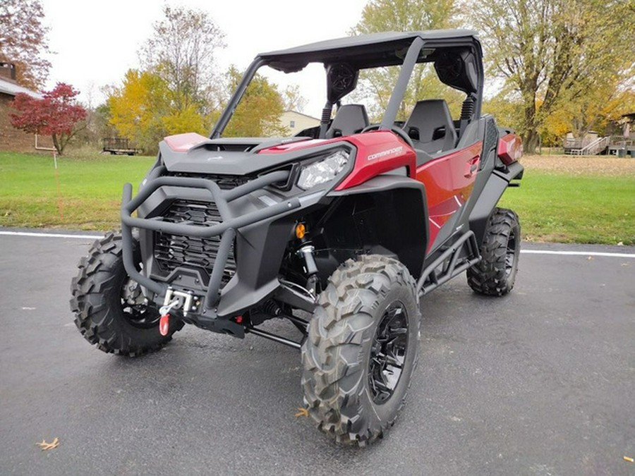 2024 Can-Am Commander XT 700