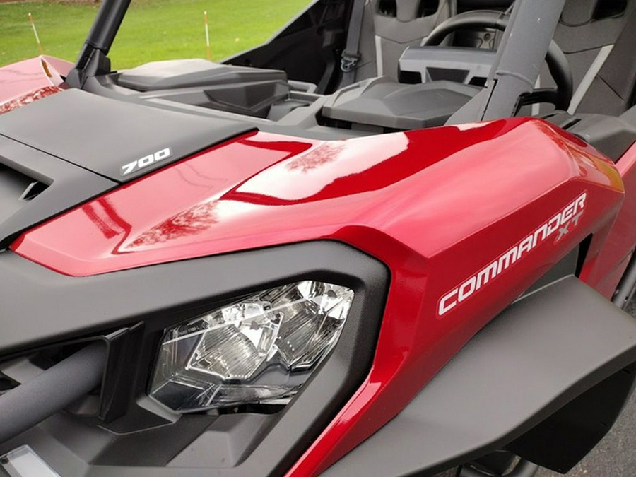 2024 Can-Am Commander XT 700