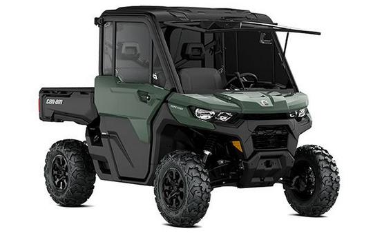 2026 Can-Am Defender DPS CAB