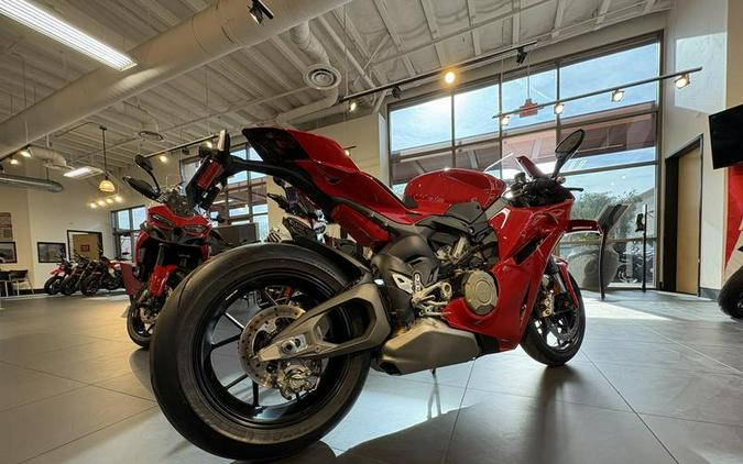 2026 Ducati Panigale V4