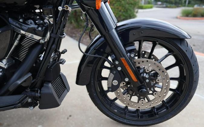 2023 Harley-Davidson Freewheeler