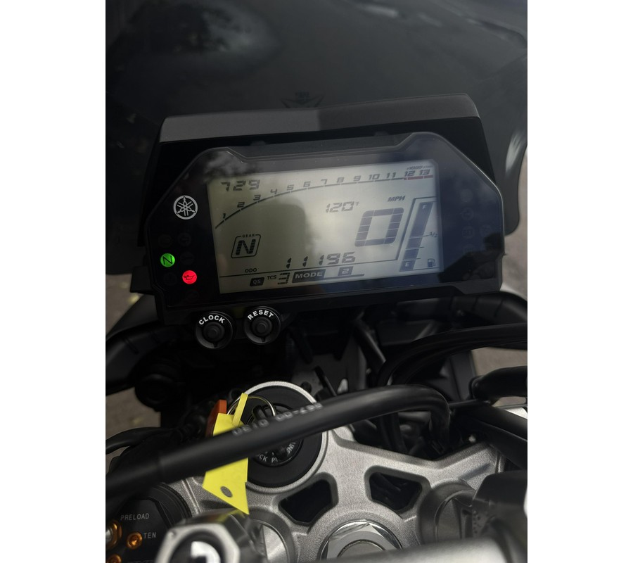 2021 MT-10 - Yamaha