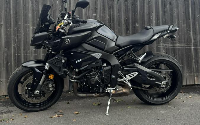 2021 MT-10 - Yamaha