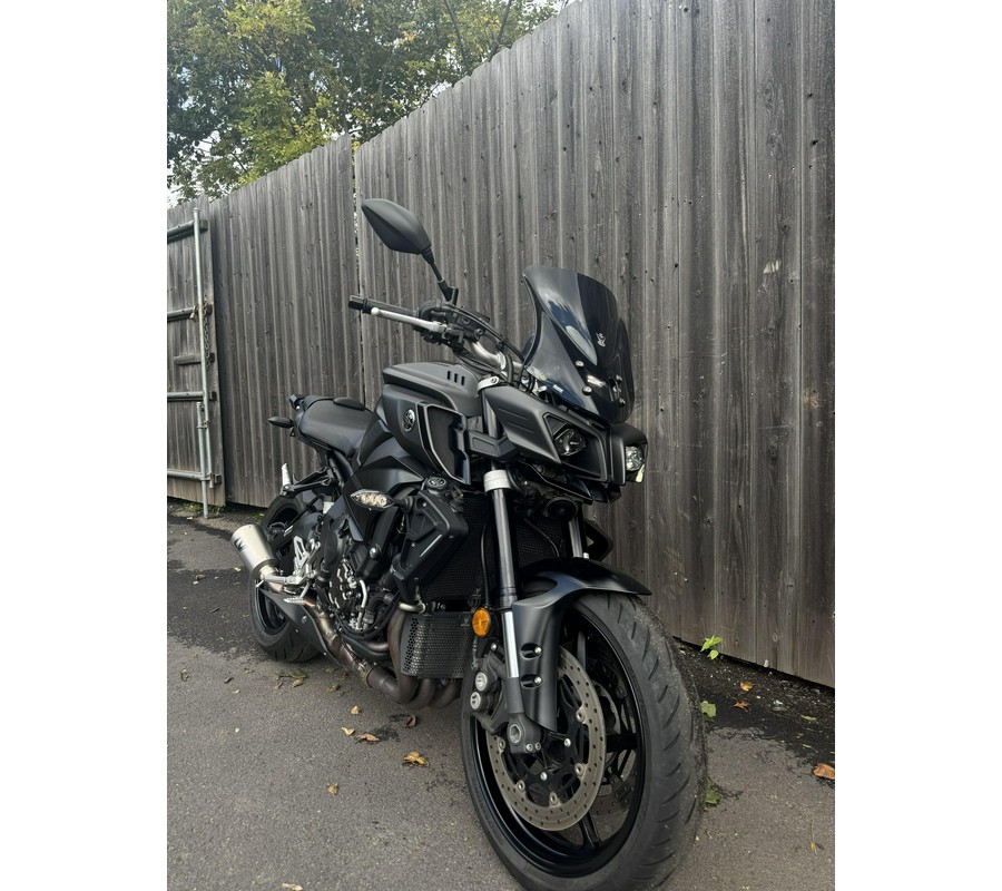 2021 MT-10 - Yamaha