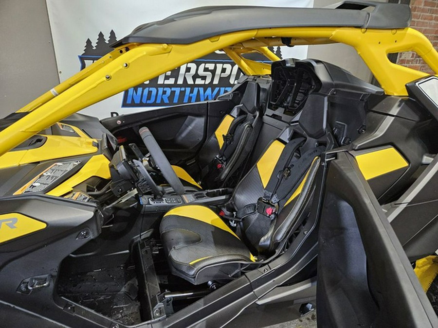 2024 Can-Am Maverick R X RS With Smart-Shox Carbon Black & Neo