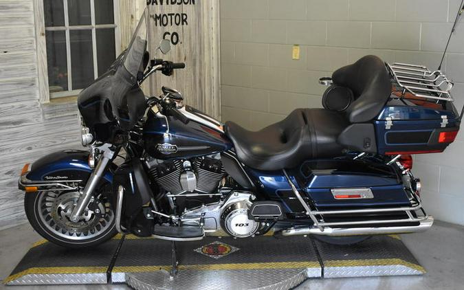 2012 Harley-Davidson® FLHTCU - Electra Glide® Ultra Classic