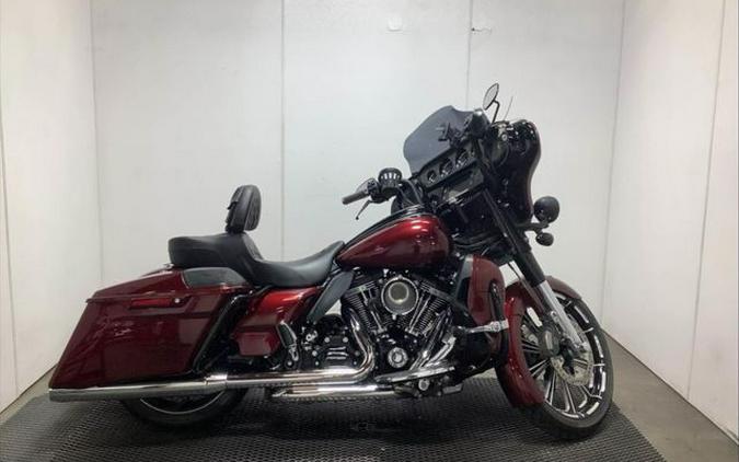 2016 Harley-Davidson Street Glide CVO