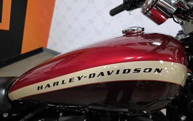 2019 Harley-Davidson® XL 1200C - Sportster® 1200 Custom