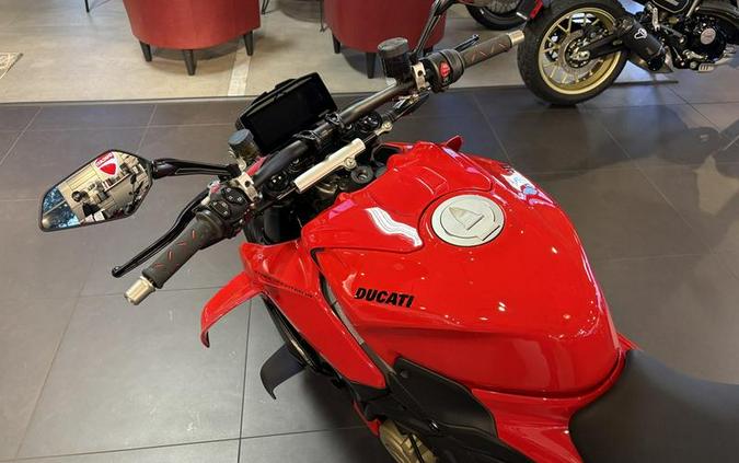 2026 Ducati Streetfighter V4