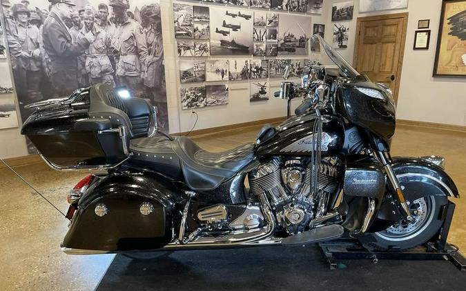 2018 Indian Motorcycle® Roadmaster® ABS Icon Metallic Jade