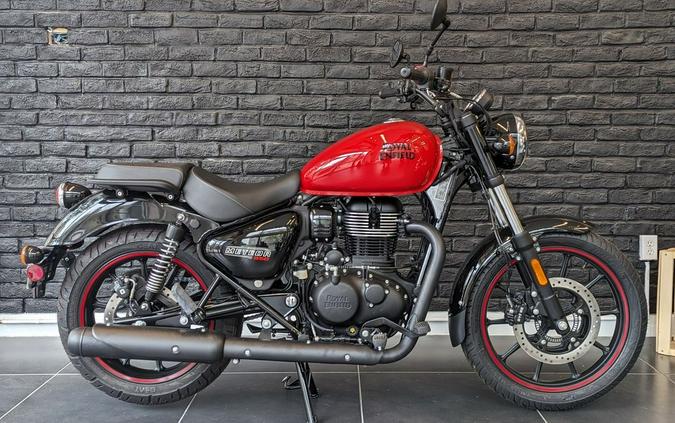 2023 Royal Enfield Meteor 350 Fireball Red