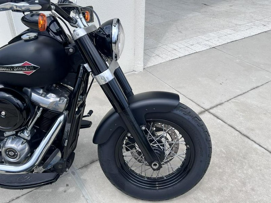 2019 Harley-Davidson® FLSL - Softail® Softail Slim®