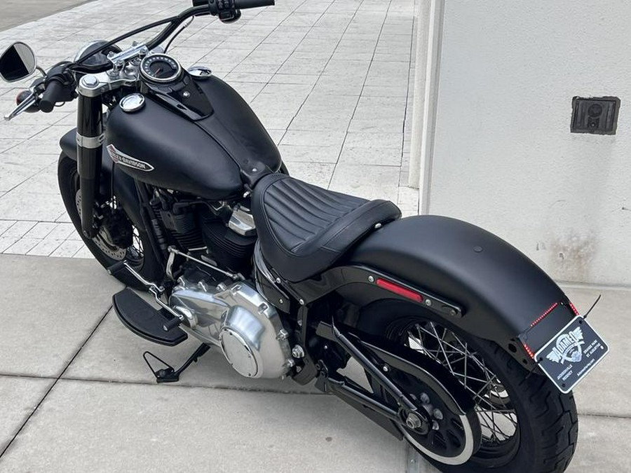 2019 Harley-Davidson® FLSL - Softail® Softail Slim®