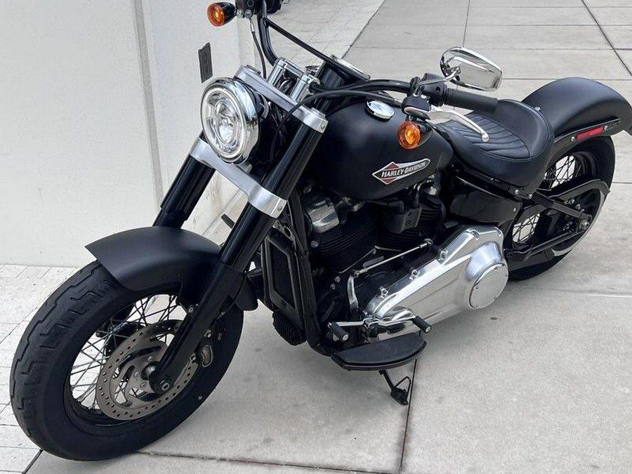 2019 Harley-Davidson® FLSL - Softail® Softail Slim®