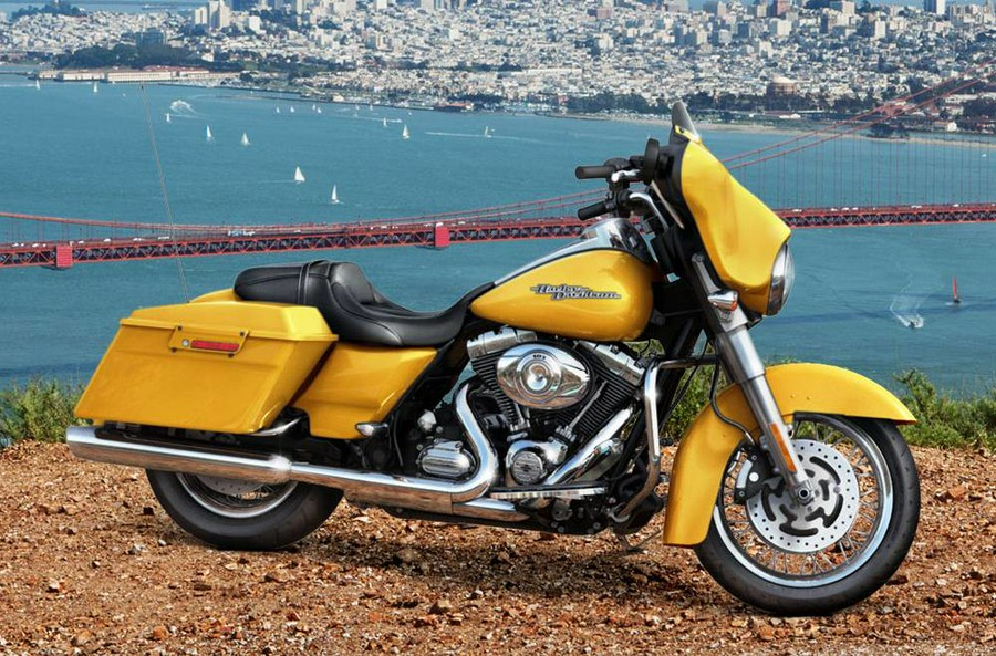 2013 Harley-Davidson® FLHX Street Glide® - Color Option