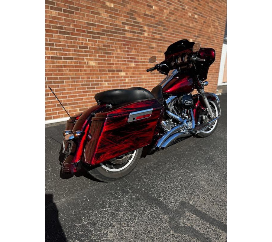 2013 Harley-Davidson® FLHX Street Glide® - Color Option