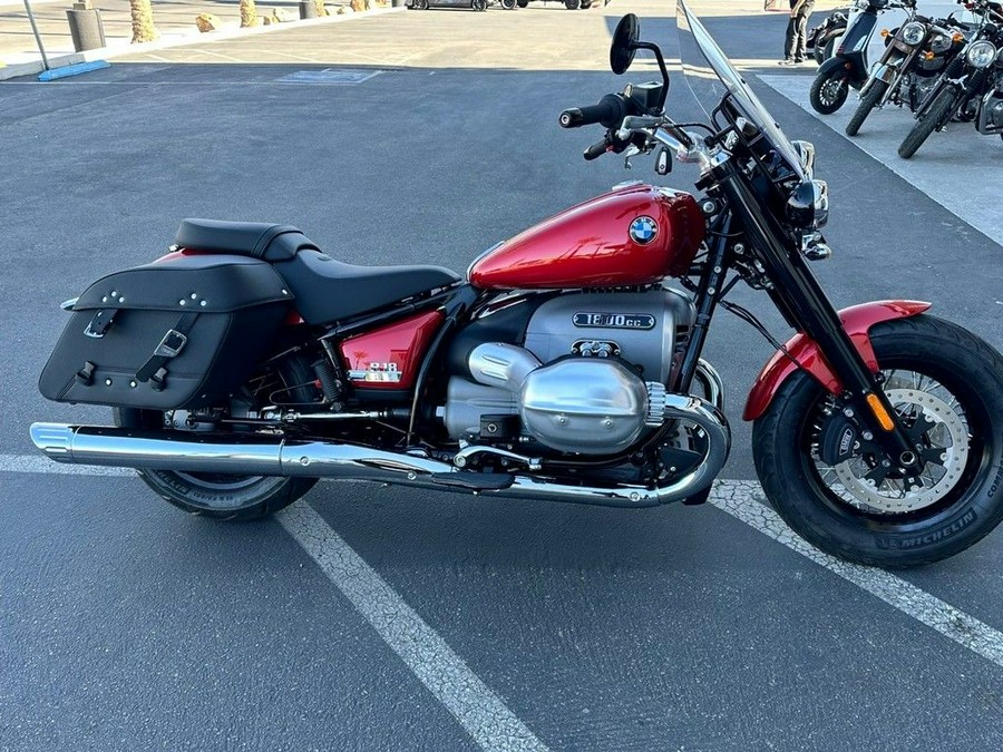 2022 BMW R 18 Classic Mars Red Metallic