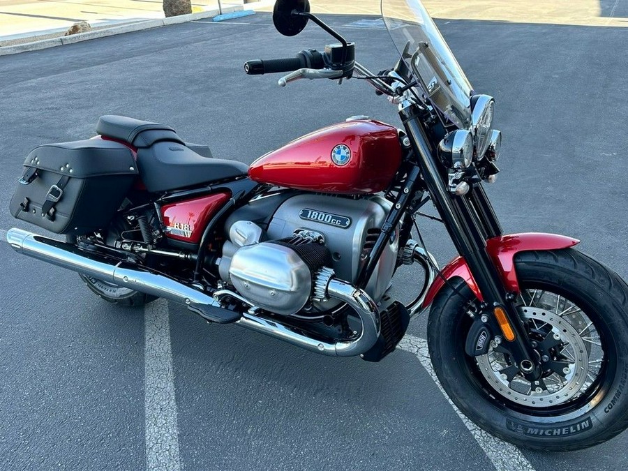 2022 BMW R 18 Classic Mars Red Metallic