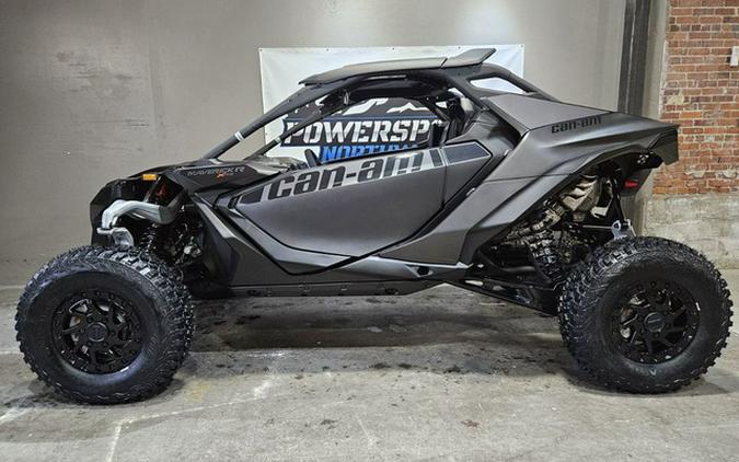 2024 Can-Am Maverick R X RS With Smart-Shox Triple Black