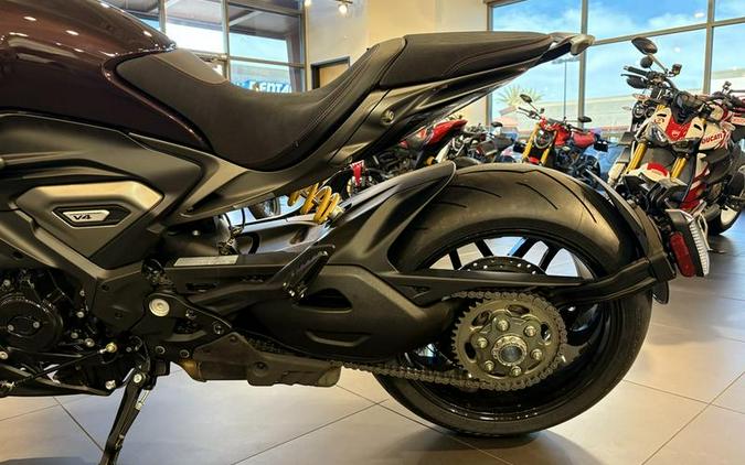 2026 Ducati XDiavel V4 Black Lava