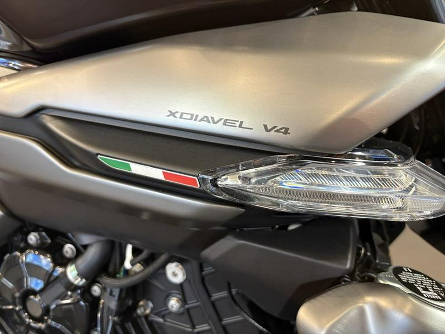 2026 Ducati XDiavel V4 Black Lava