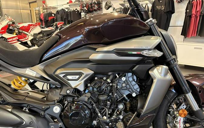 2026 Ducati XDiavel V4 Black Lava