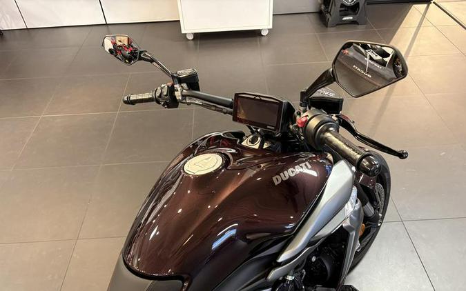 2026 Ducati XDiavel V4 Black Lava