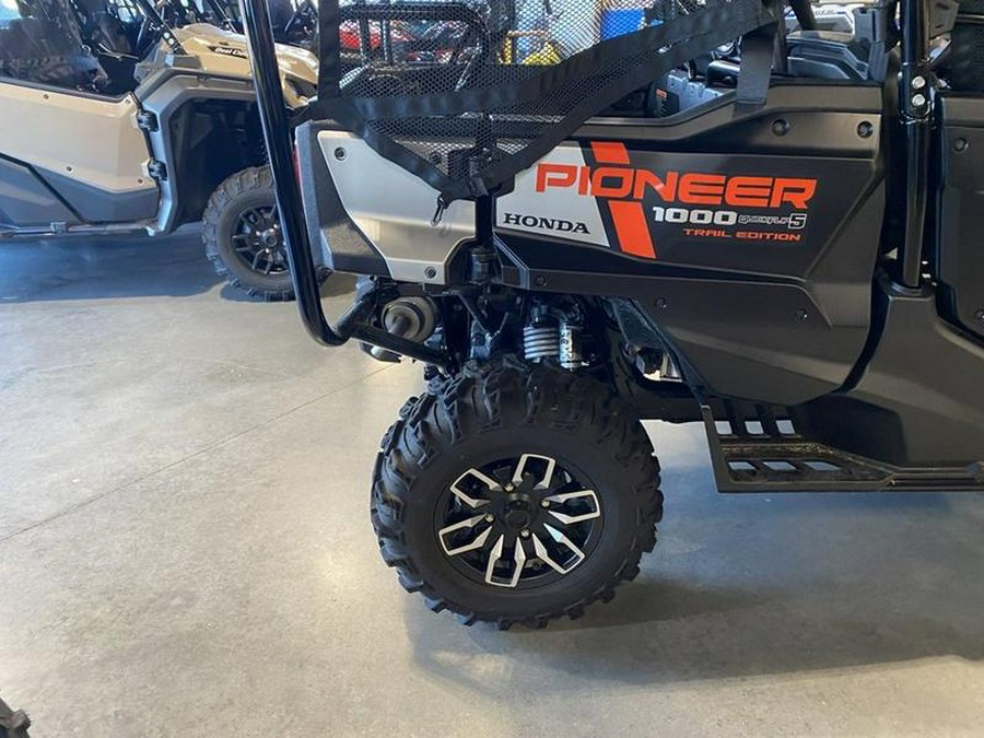 2023 Honda® Pioneer 1000-5 Trail