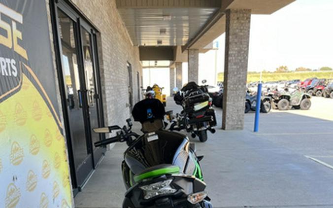 2025 Kawasaki Z H2 SE