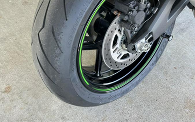 2025 Kawasaki Z H2 SE