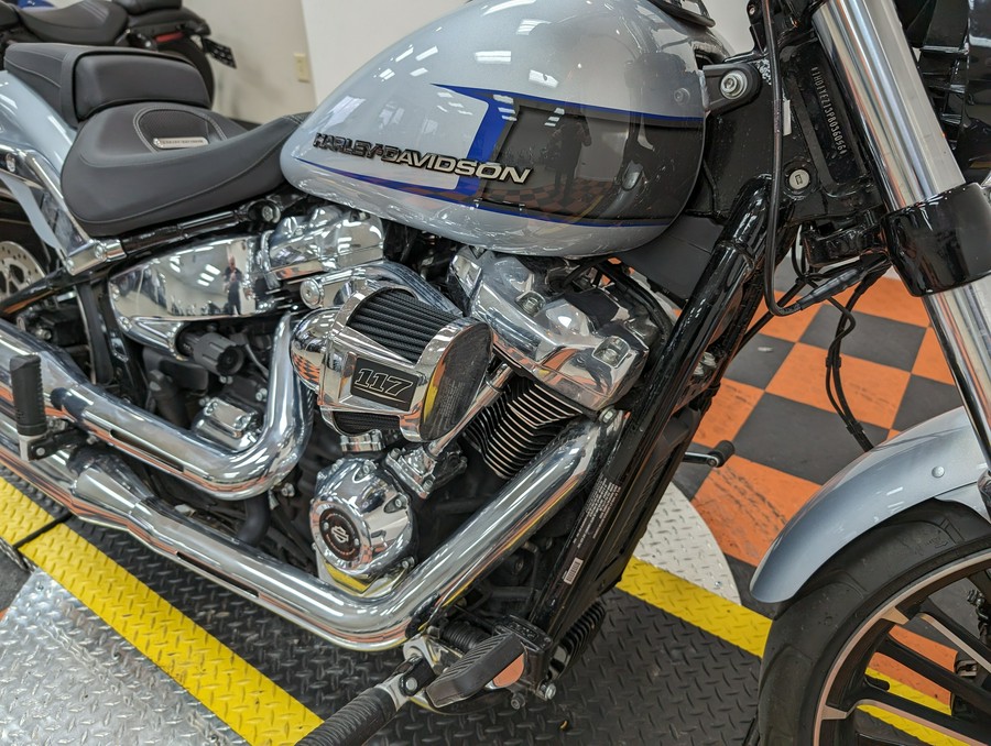 2023 Harley-Davidson Breakout