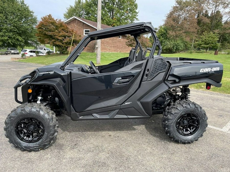 2024 Can-Am Commander XT 700